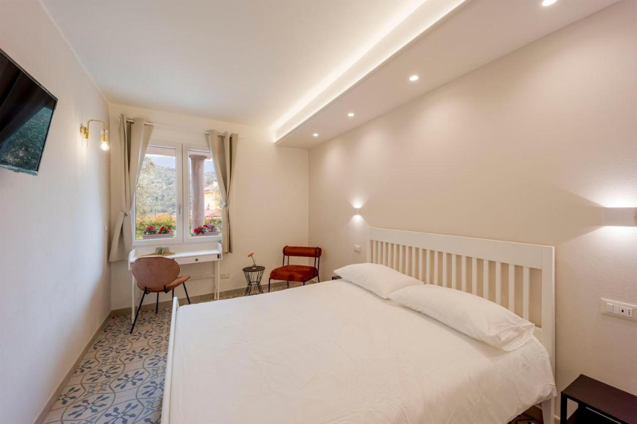 Gli Ulivi Rooms And Breakfast Marina dʼMarina dʼAndora Eksteriør bilde